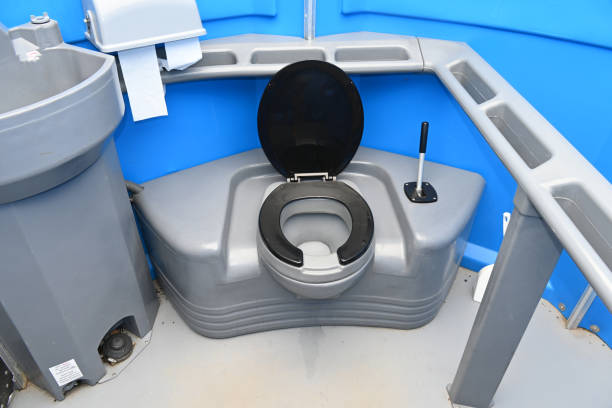 Portable Toilet Options We Offer in Mart, TX